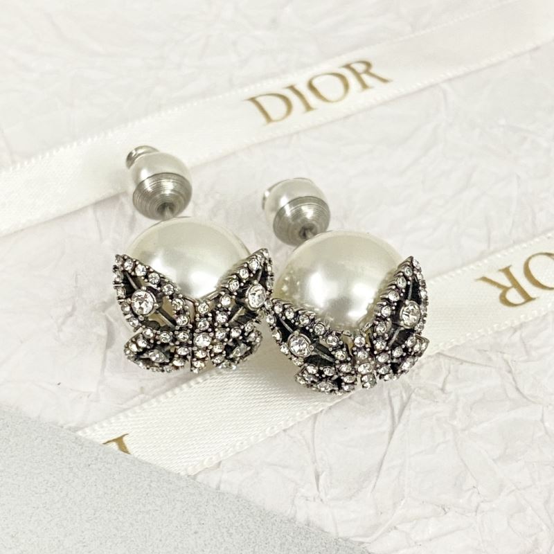 Christian Dior Earrings - Click Image to Close